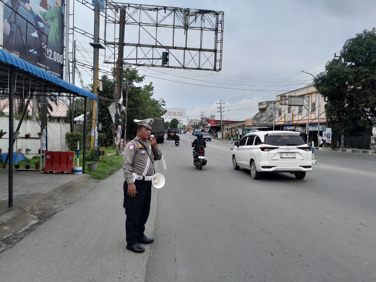 Tingkatkan Kesadaran Berlalulintas, Sat Lantas Polres Tebing Tinggi Penerangan Keliling Kepada Masyarakat