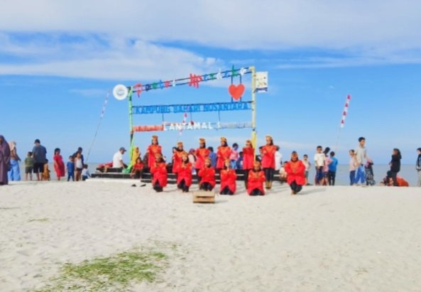 Libur Tahun Baru 2025, Pantai Desa Bagan Kuala Jadi Primadona Wisatawan, Safril : Moga Dapat Tingkatkan PAD